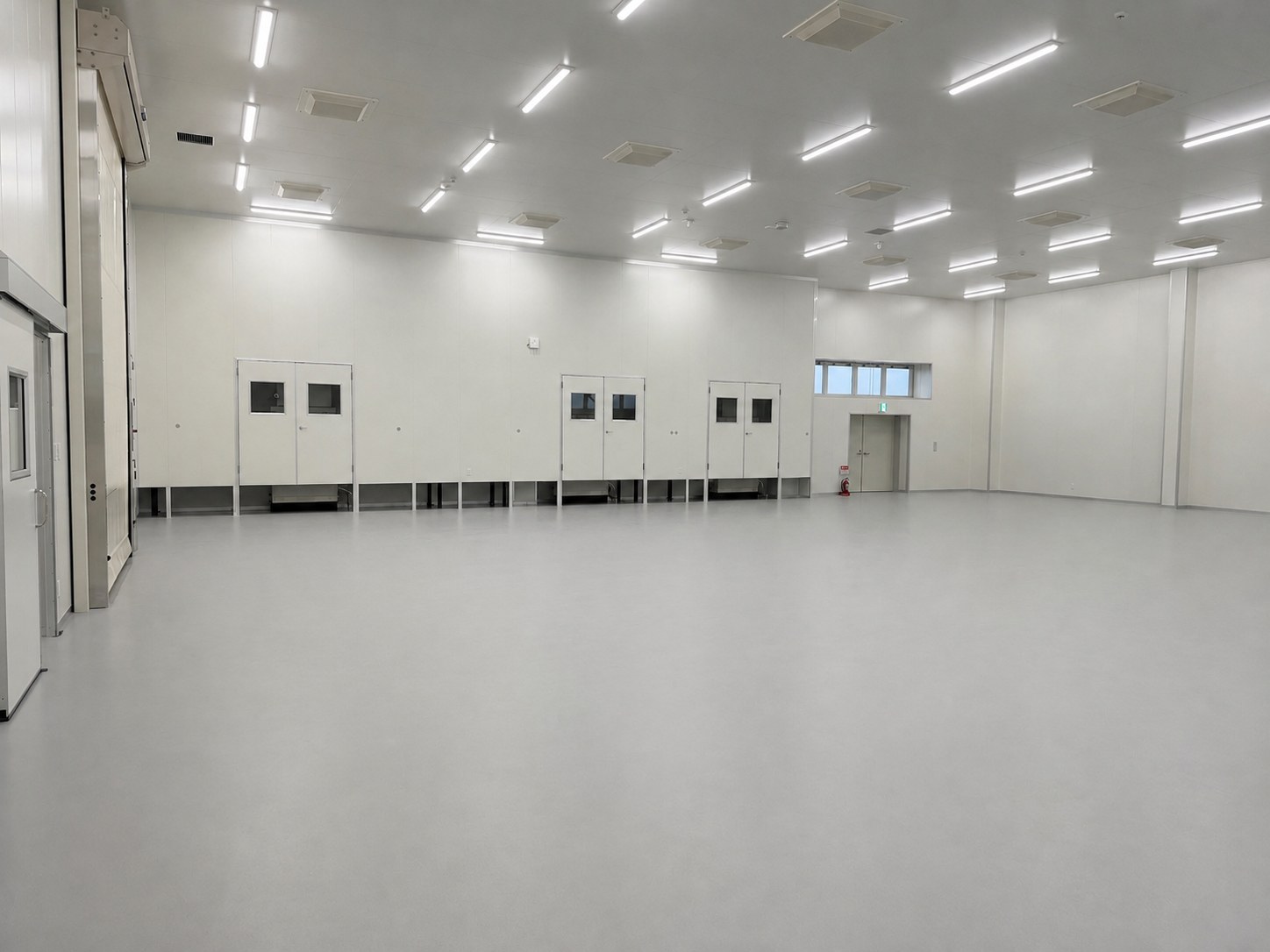 富山工場 クリーンルーム